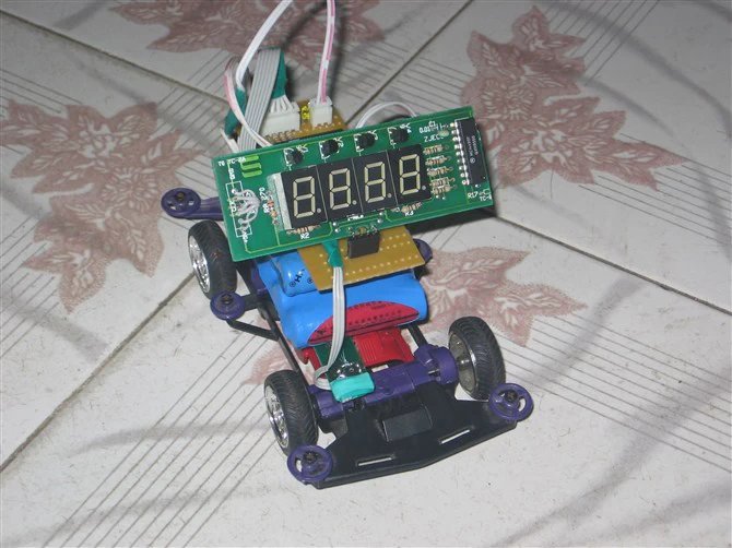 可计行程的小车(1)